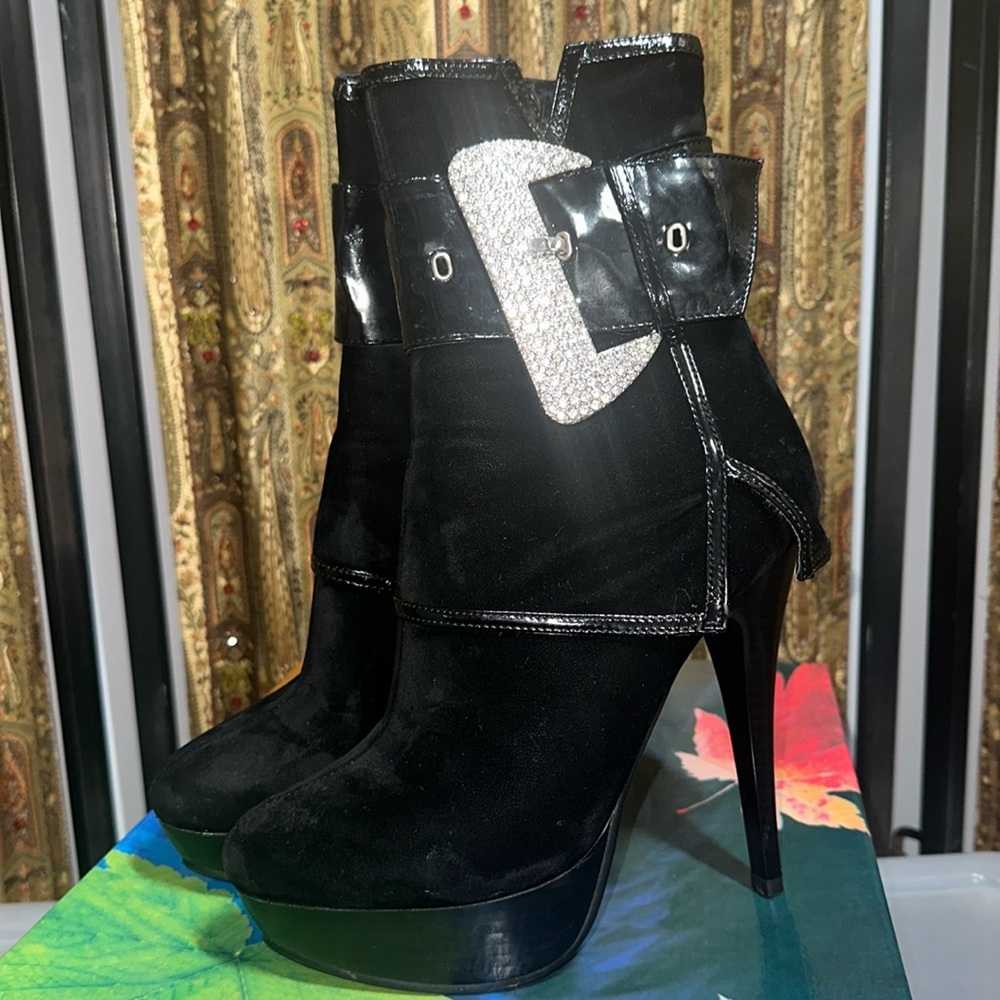Bling Buckle Boots
